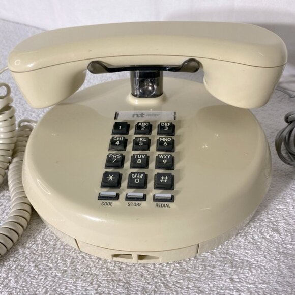 Vintage 70s Northern Telecom Ivory Round Push Button Phone Telephone - Picture 2 of 16